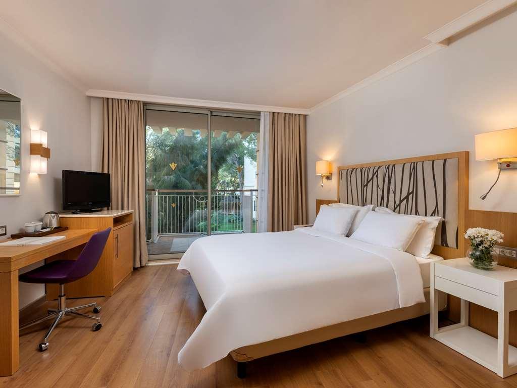 Rixos Park Belek - The Land Of Legends Access Hotell Rum bild